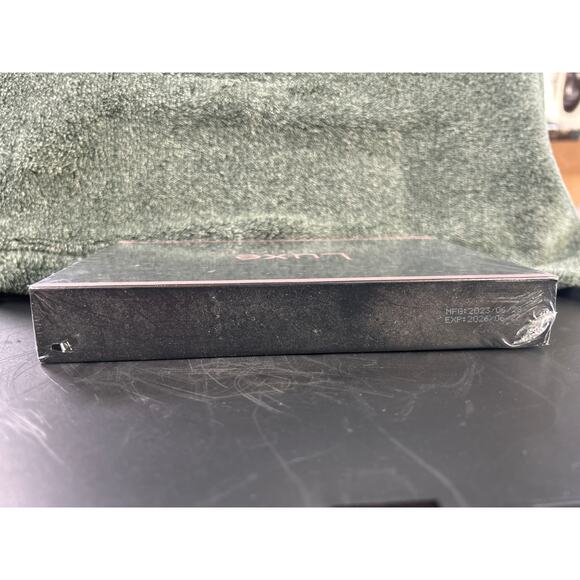 Unopened Luxe Eyebrow Lift Set - Picture 7 of 9